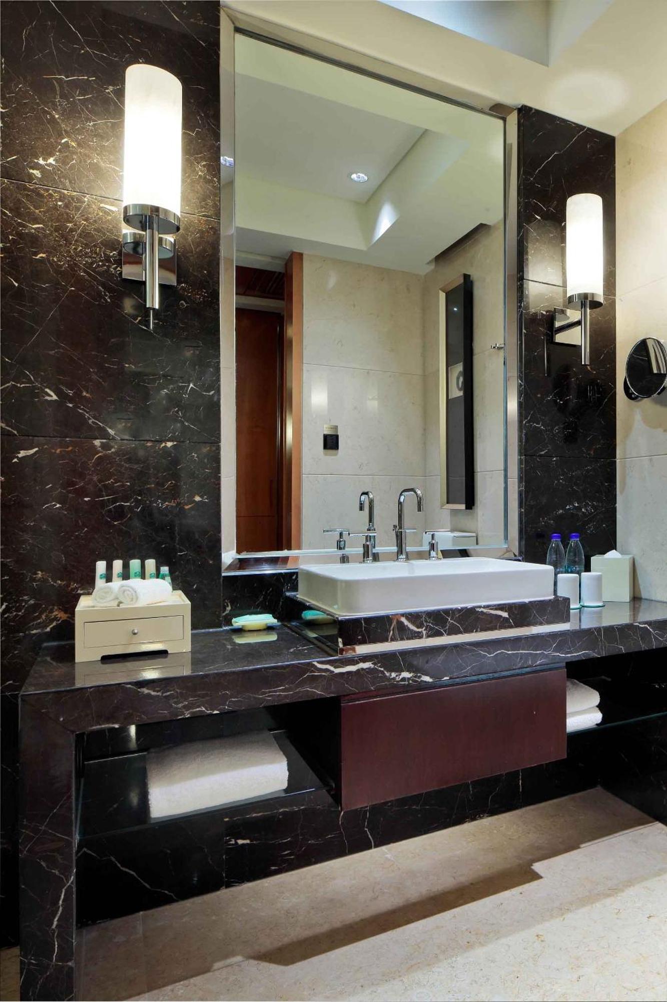 酒店 Courtyard By Marriott Suzhou 5*